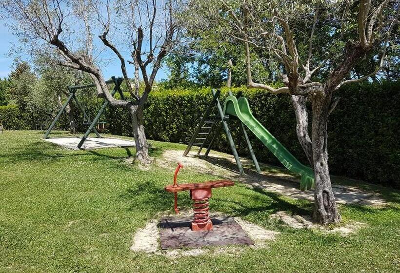 Отель Agriturismo Fiore Di Campo