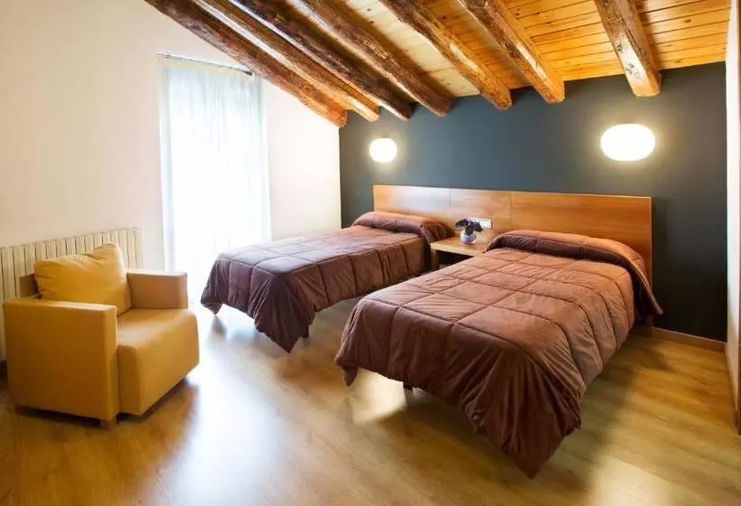 Hotelli Allotjament Rural Cal Miquel