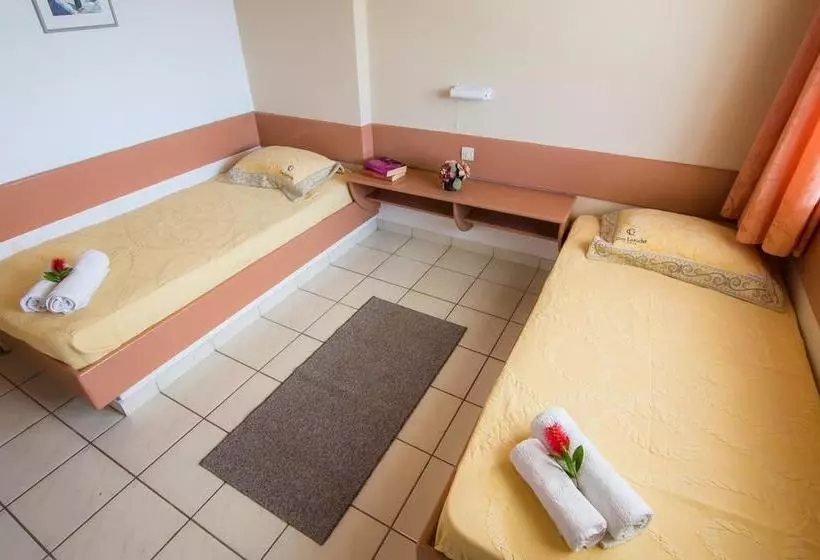 Hotelli Asteraki Apart