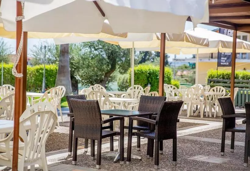 Hotelli Asteraki Apart