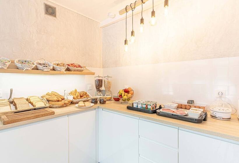 Fasthotel Cleon Rouen Sud