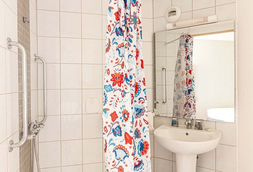 Fasthotel Cleon Rouen Sud