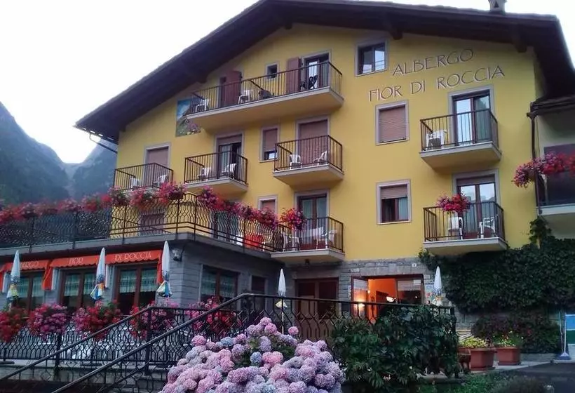 Hotelli Fior Di Roccia