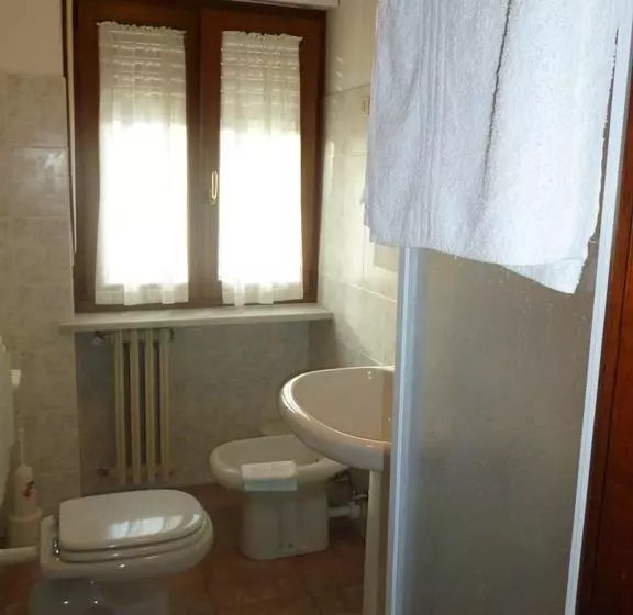 Hotelli Fior Di Roccia