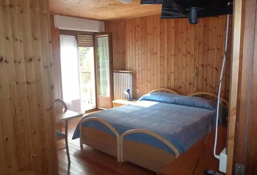 Hotelli Fior Di Roccia