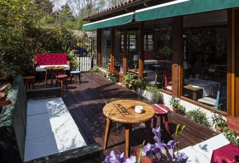 هتل Restaurante Cabo Vidío