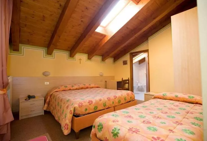 Hotelli I Rododendri