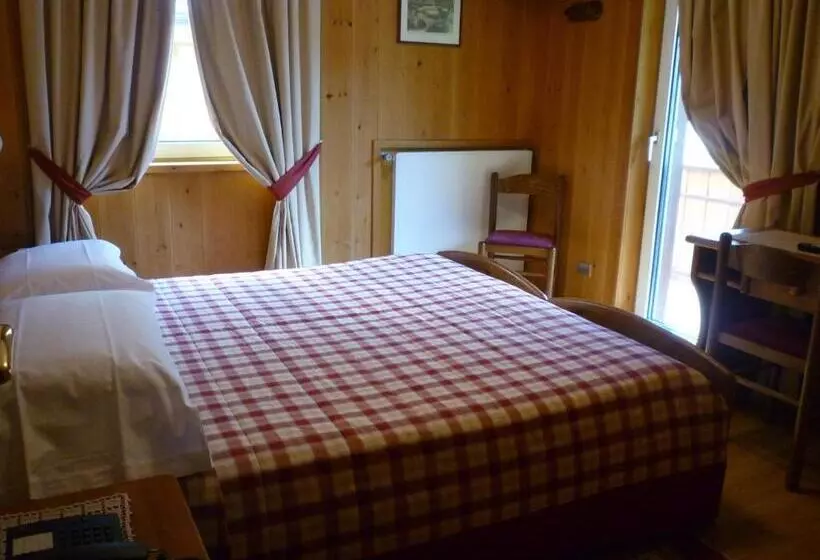 Hotelli I Rododendri