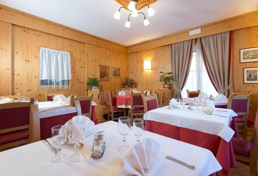 Hotelli I Rododendri