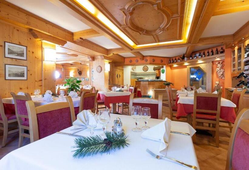 فندق I Rododendri