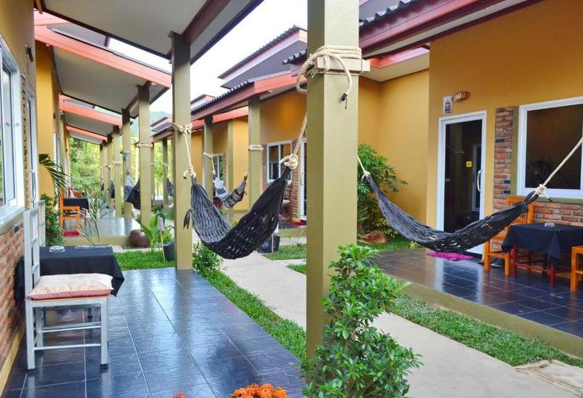 酒店 Lanta Baan Nok Resort