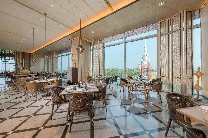 ホテル Pan Pacific Yangon