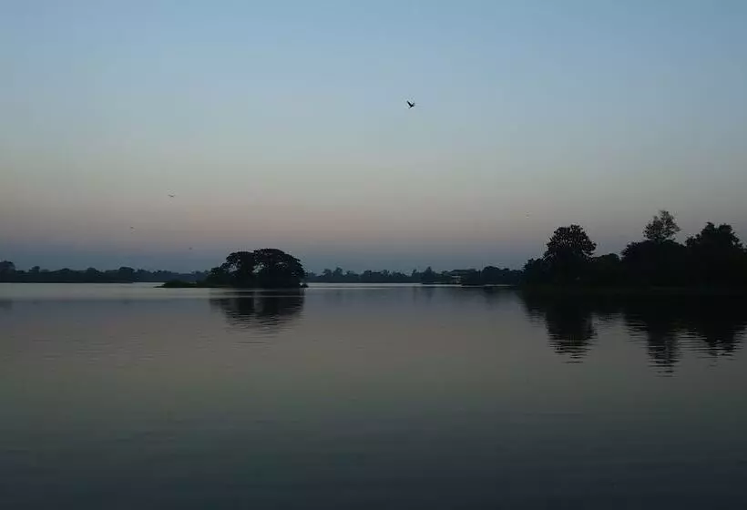 ホテル Pan Pacific Yangon