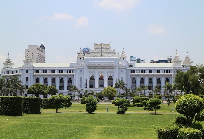هتل Pan Pacific Yangon