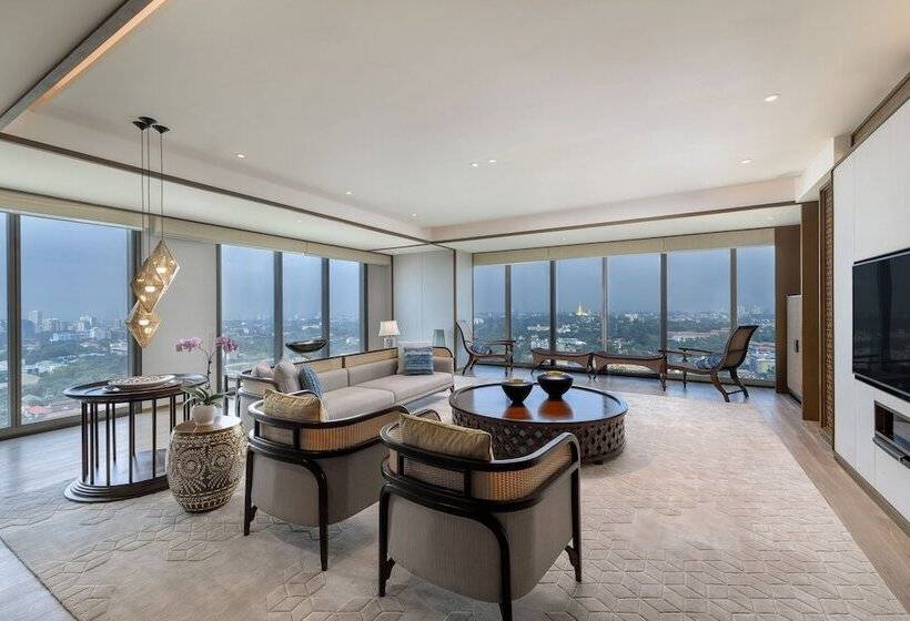 هتل Pan Pacific Yangon