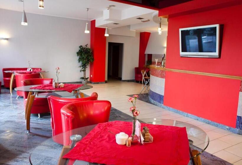 Отель Politański