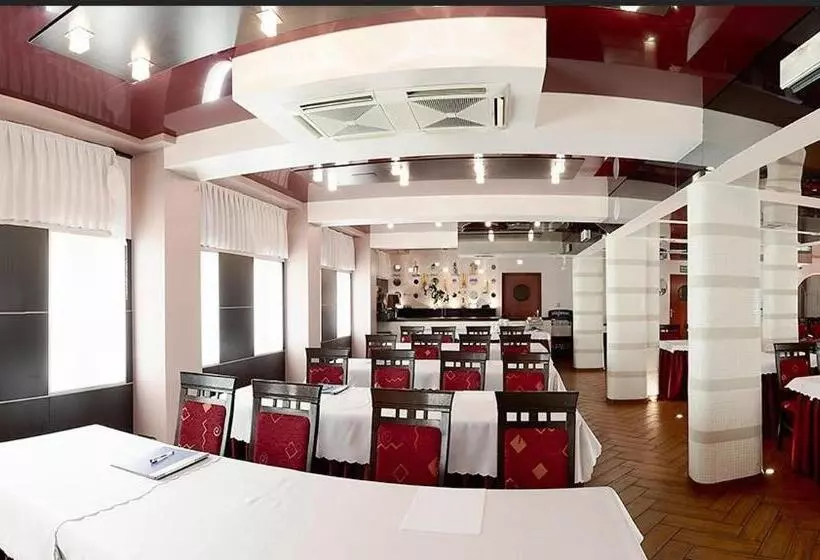 ホテル Politański