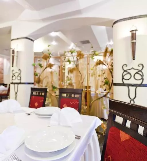 ホテル Politański