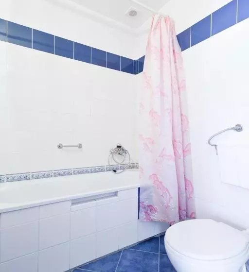 ホテル Politański