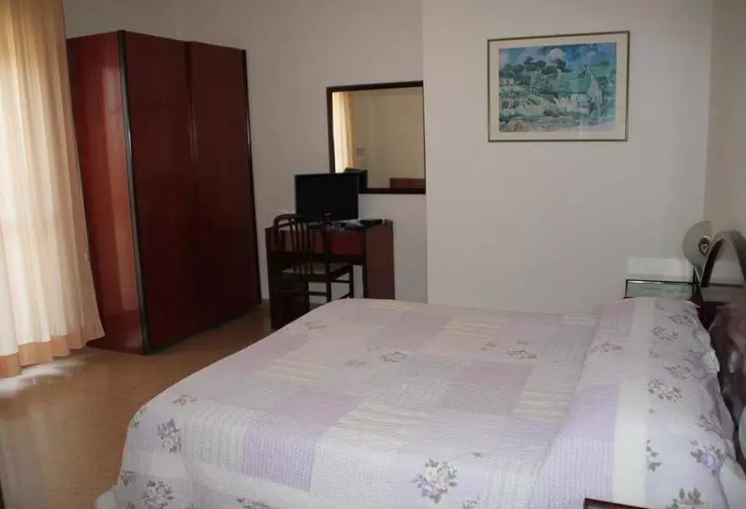 Nuovo Hotel San Martino Snc