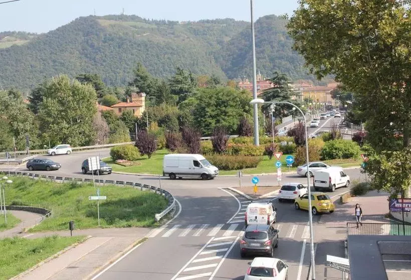 Nuovo Hotel San Martino Snc