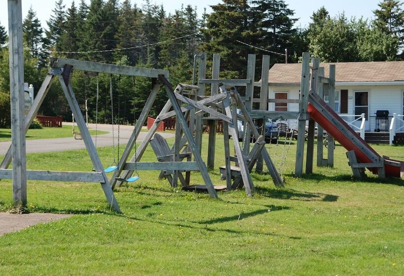 בית מלון כפרי Shining Waters Cottages