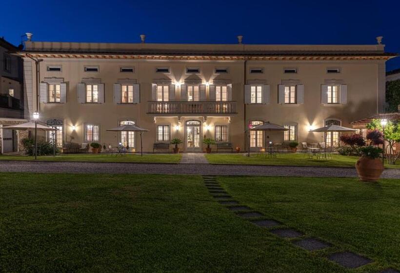 هتل Villa Del Papa