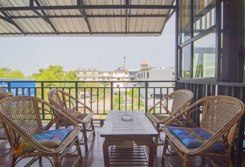 פנסיון Baan Taklom Chomtalay