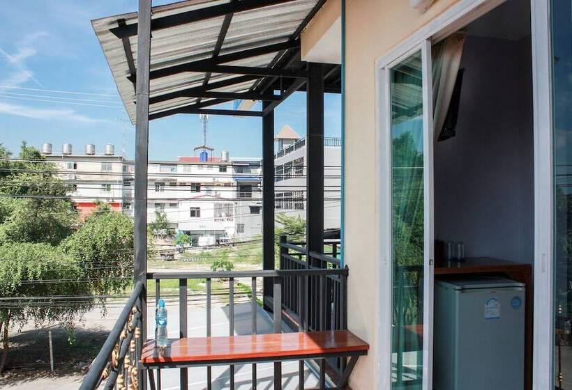 פנסיון Baan Taklom Chomtalay