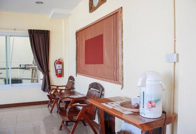 פנסיון Baan Taklom Chomtalay