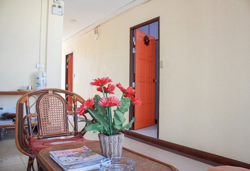 פנסיון Baan Taklom Chomtalay