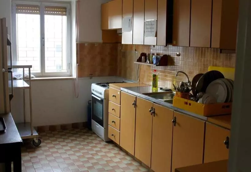 پانسیون St Andrews Guesthouse Ramallah