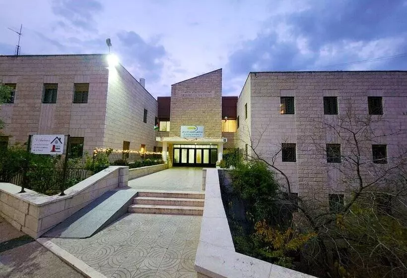 پانسیون St Andrews Guesthouse Ramallah