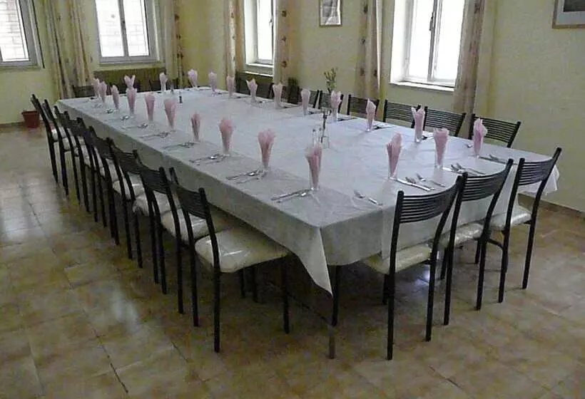پانسیون St Andrews Guesthouse Ramallah