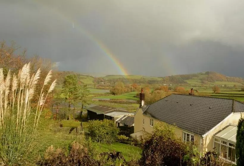 Aamiaismajoitus (B&B) Bryn Hebog