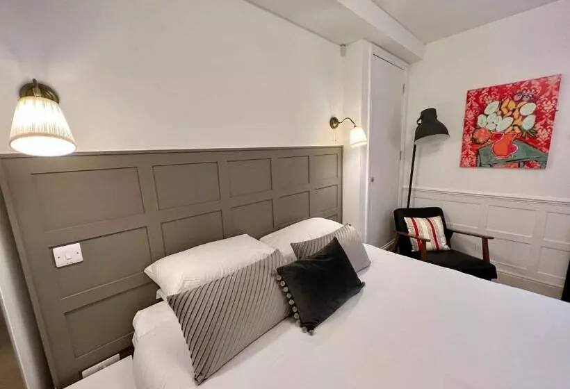 Aamiaismajoitus (B&B) Ferndale Mews