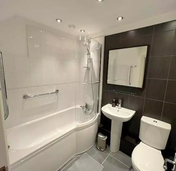 Aamiaismajoitus (B&B) Ferndale Mews