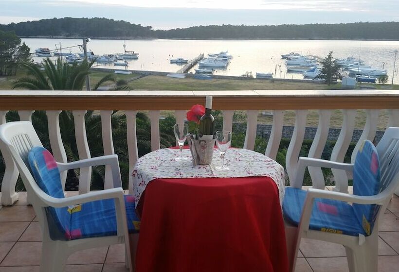 민박 Guesthouse Mira