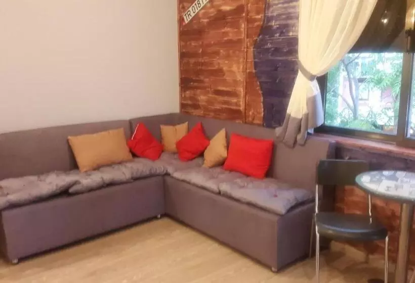 D1 Hostel
