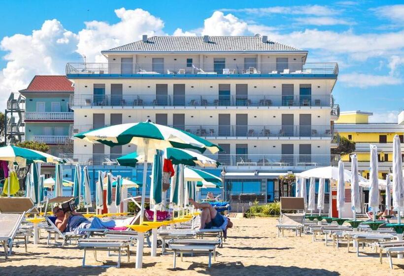 هتل Delle Nazioni   Adults Only