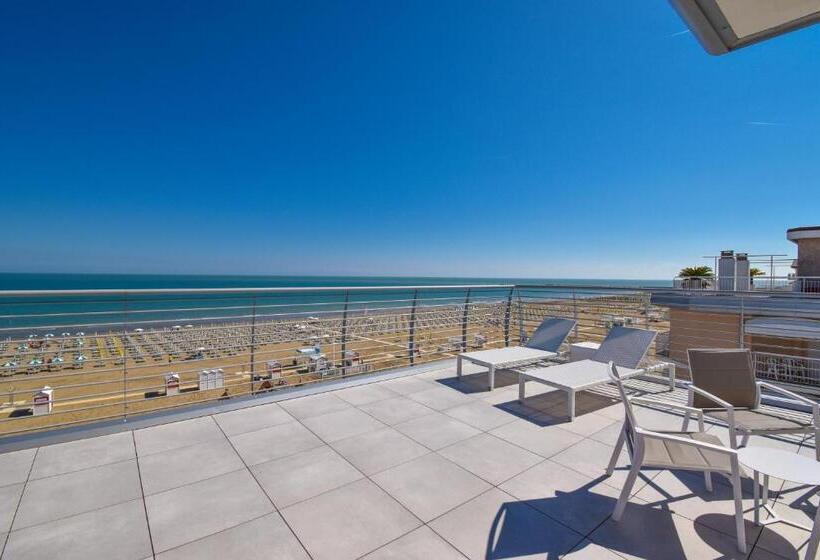 هتل Delle Nazioni   Adults Only