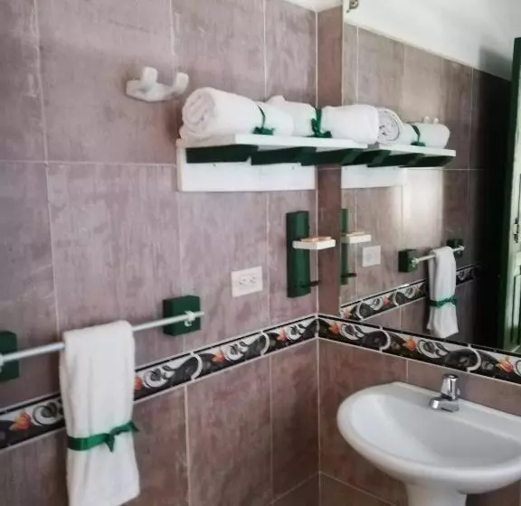 ホテル Esquina Colonial