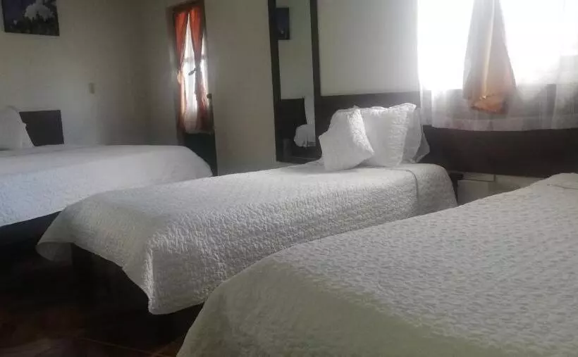 ホテル Esquina Colonial