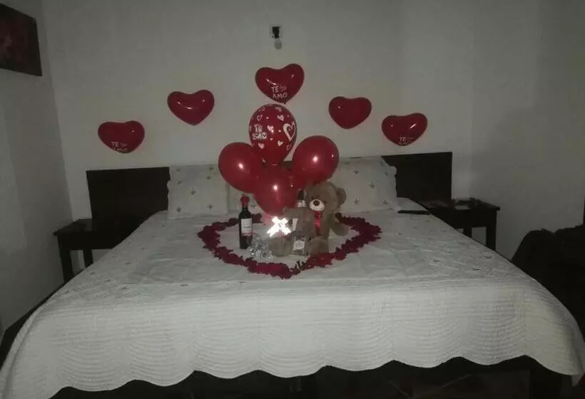 ホテル Esquina Colonial