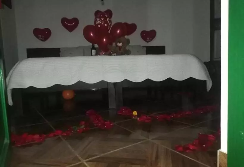 ホテル Esquina Colonial