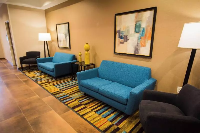 هتل Fairfield Inn & Suites By Marriott Denver Northeast/brighton