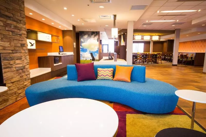 هتل Fairfield Inn & Suites By Marriott Denver Northeast/brighton