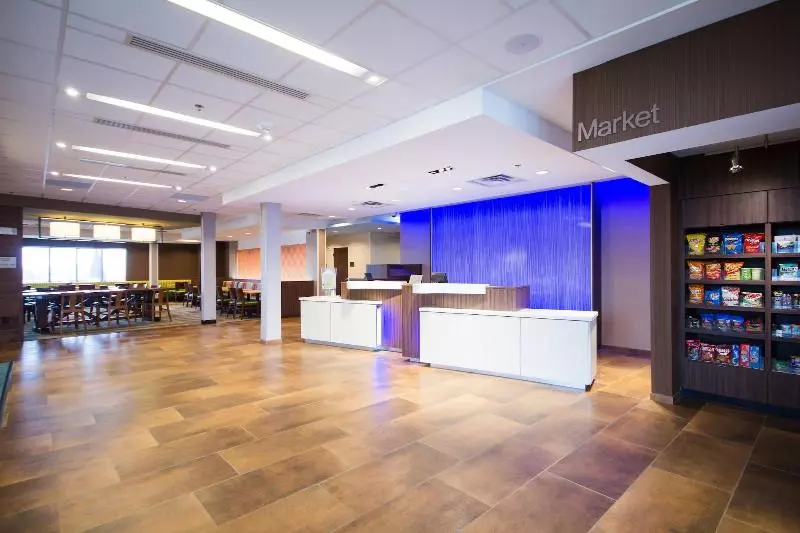 هتل Fairfield Inn & Suites By Marriott Denver Northeast/brighton