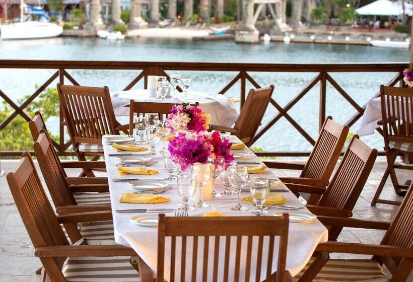 هتل Gunpowder House & Suites