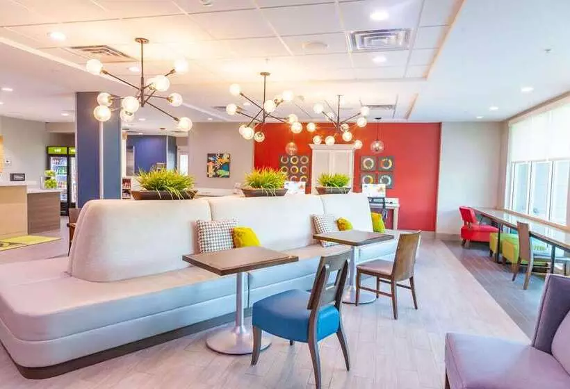 ホテル Home2 Suites By Hilton Jackson Mi